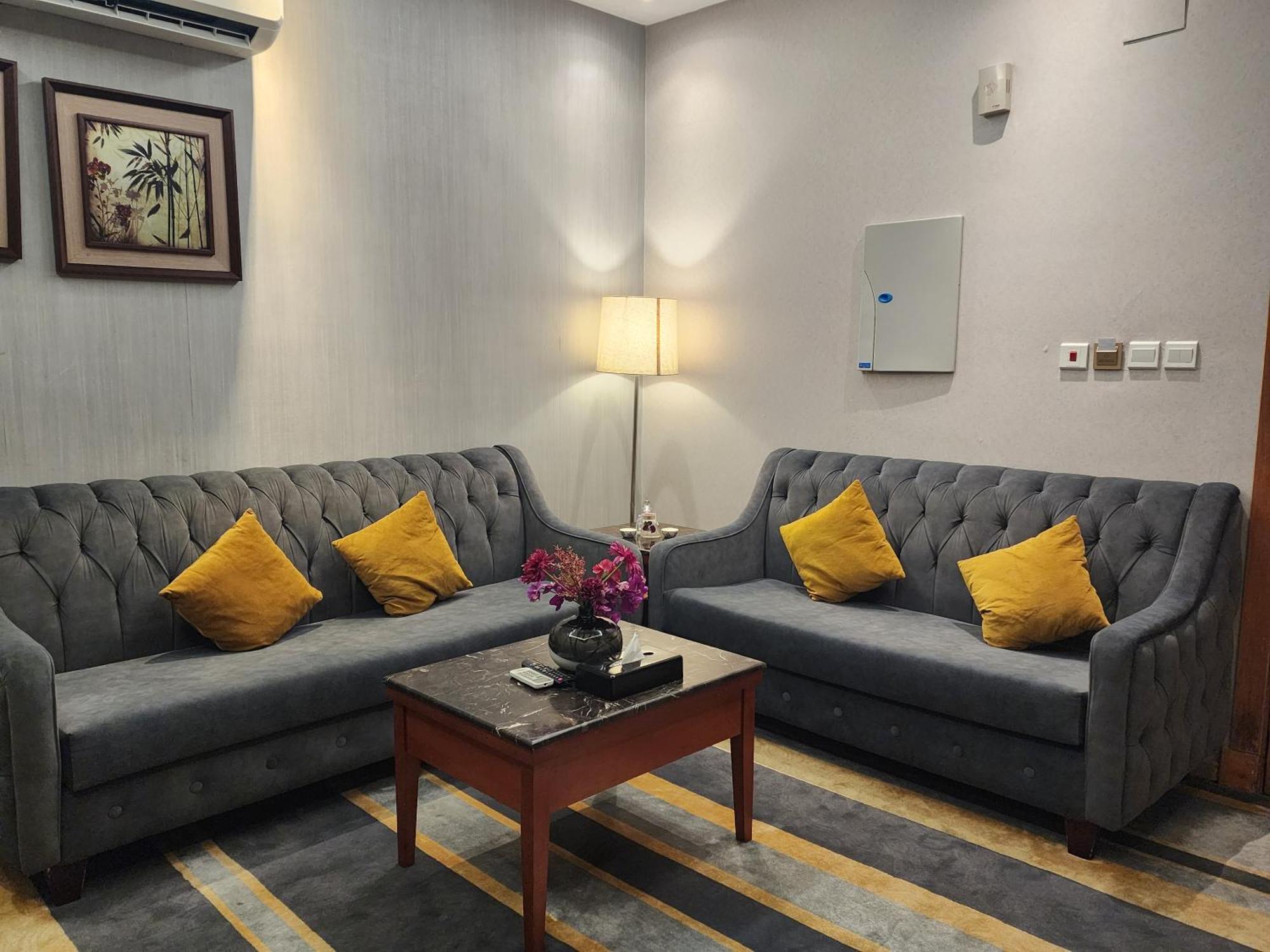 Shaty Alhayat Hotel Suites Jeddah Luaran gambar